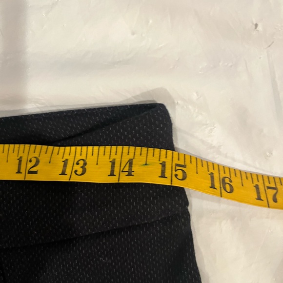 Hilary Radley pull on pants in blue pattern. Size medium - Picture 3 of 11